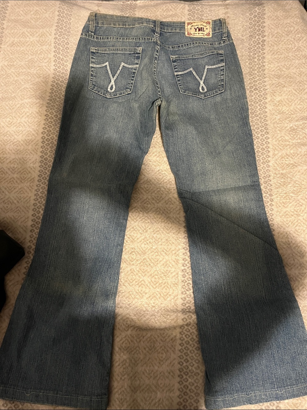YMI Women's Medium Blue Flared Jeans with Back Pocket Stitching
